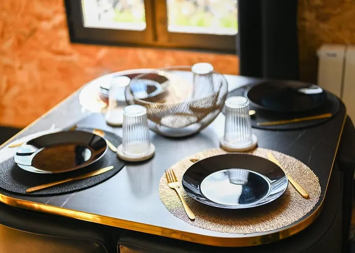 Verdun Dore - Parking Gratuit, Netflix, Balcon, Internet Fibre - 2 Ch